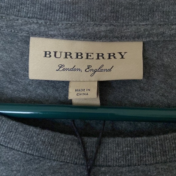 Burberry - Picture 6 of 12